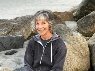 inlineImage Elizabeth Doherty Team Member